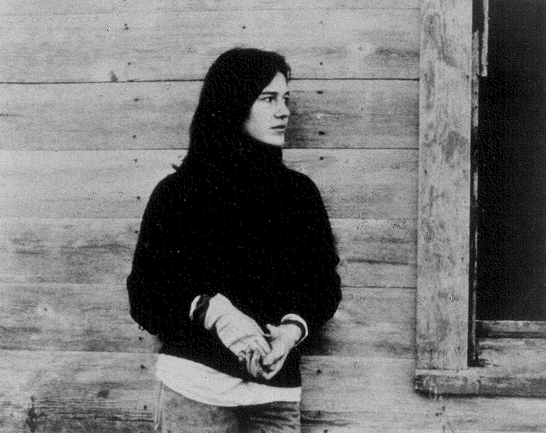 An image of Louise Erdrich by Peter Tagiuri.